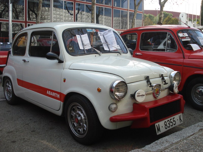 (C) Lorbe Automotive - CLASSICAUTO MADRID 2012